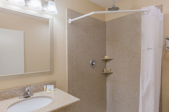 Imagen de la habitación del Hotel Days Inn By Wyndham Santa Maria. Foto 4