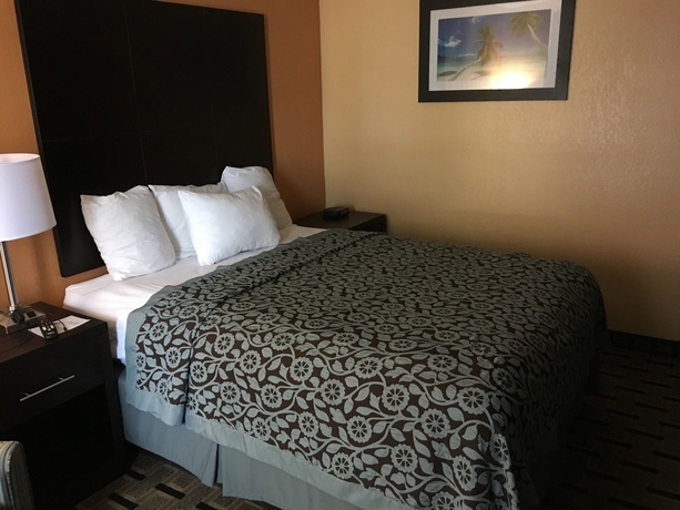 Imagen de la habitación del Hotel Days Inn By Wyndham Sarasota Bay. Foto 7
