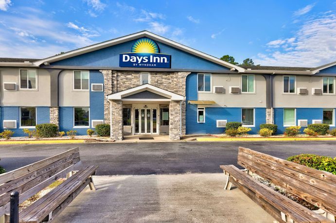 Imagen general del Hotel Days Inn By Wyndham Savannah Gateway I-95. Foto 1