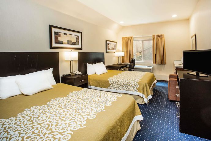 Imagen de la habitación del Hotel Days Inn By Wyndham Seattle Aurora. Foto 12