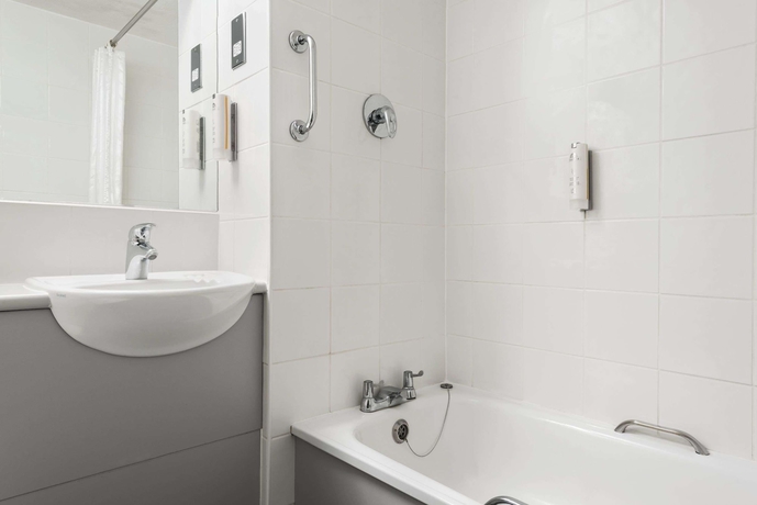 Imagen de la habitación del Hotel Days Inn By Wyndham Sedgemoor M5. Foto 14