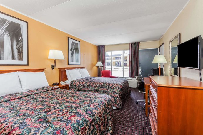 Imagen de la habitación del Hotel Days Inn By Wyndham Seymour. Foto 10