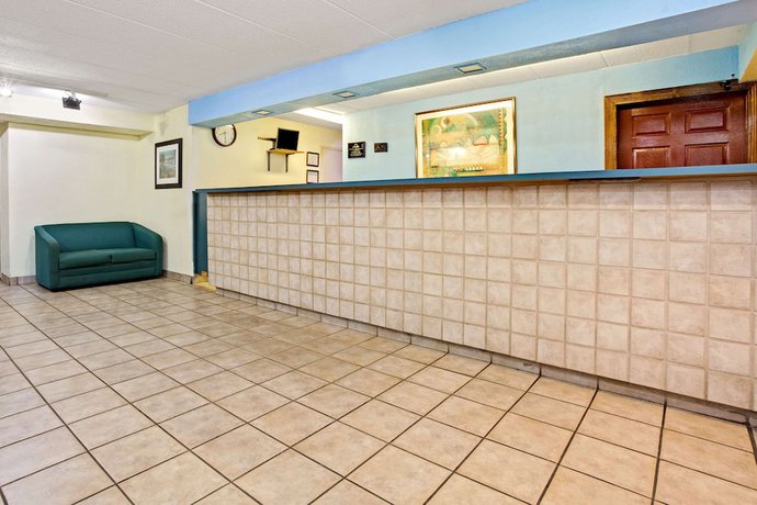 Imagen de los interiores del Hotel Days Inn By Wyndham Sharonville. Foto 18