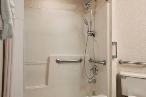 Imagen de la habitación del Hotel Days Inn By Wyndham Shelburne/burlington. Foto 6
