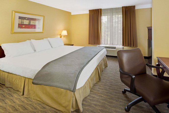 Imagen de la habitación del Hotel Days Inn By Wyndham Silver Spring. Foto 5