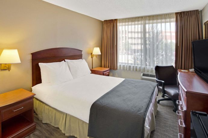 Imagen de la habitación del Hotel Days Inn By Wyndham Silver Spring. Foto 10