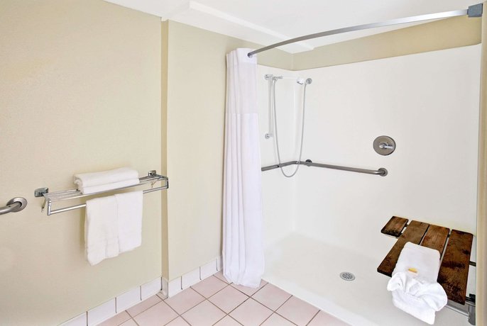 Imagen de la habitación del Hotel Days Inn By Wyndham Silver Spring. Foto 15