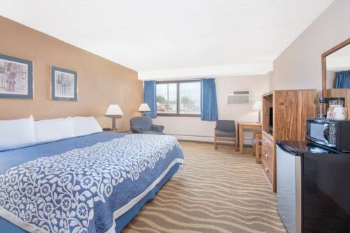 Imagen de la habitación del Hotel Days Inn By Wyndham Sioux Falls Airport. Foto 1