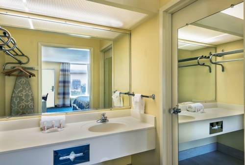 Imagen de la habitación del Hotel Days Inn By Wyndham South Hill. Foto 4