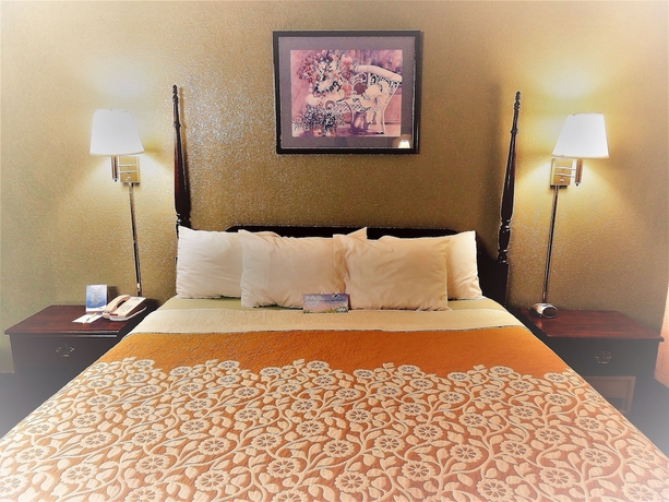 Imagen de la habitación del Hotel Days Inn By Wyndham Southern Hills/oru. Foto 2