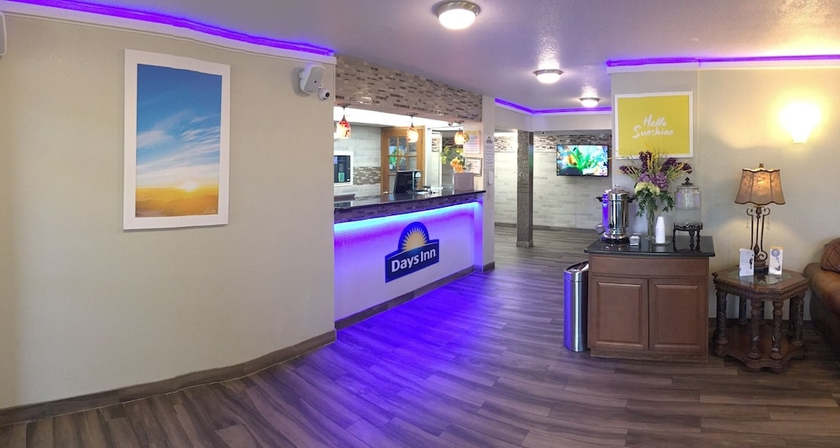 Imagen de los interiores del Hotel Days Inn By Wyndham Southern Hills/oru. Foto 14