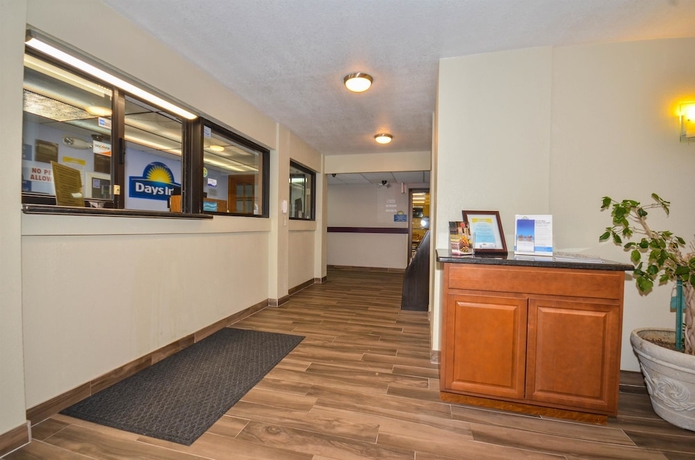 Imagen de los interiores del Hotel Days Inn By Wyndham Southern Hills/oru. Foto 17