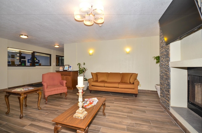 Imagen de los interiores del Hotel Days Inn By Wyndham Southern Hills/oru. Foto 18