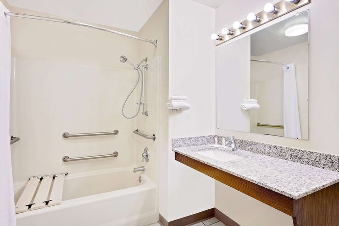Imagen de la habitación del Hotel Days Inn By Wyndham Spartanburg. Foto 9