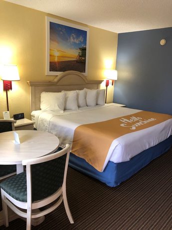 Imagen de la habitación del Hotel Days Inn By Wyndham Spartanburg Waccamaw. Foto 8
