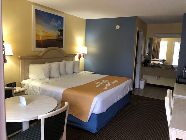 Imagen de la habitación del Hotel Days Inn By Wyndham Spartanburg Waccamaw. Foto 11
