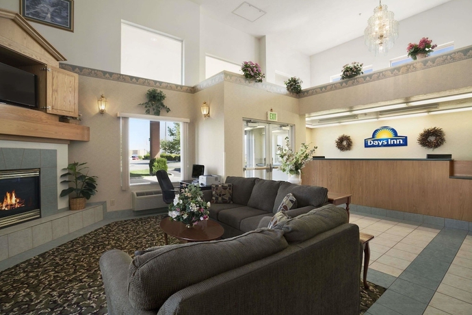 Imagen de los interiores del Hotel Days Inn By Wyndham Springville. Foto 12