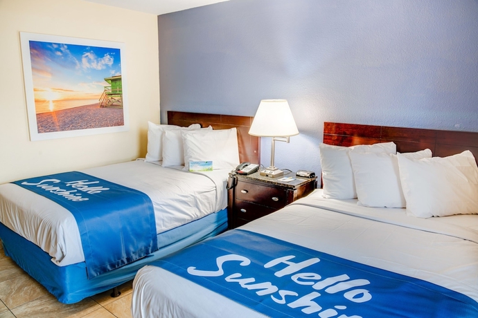 Imagen de la habitación del Hotel Days Inn By Wyndham St. Petersburg Tampa Bay Area. Foto 5