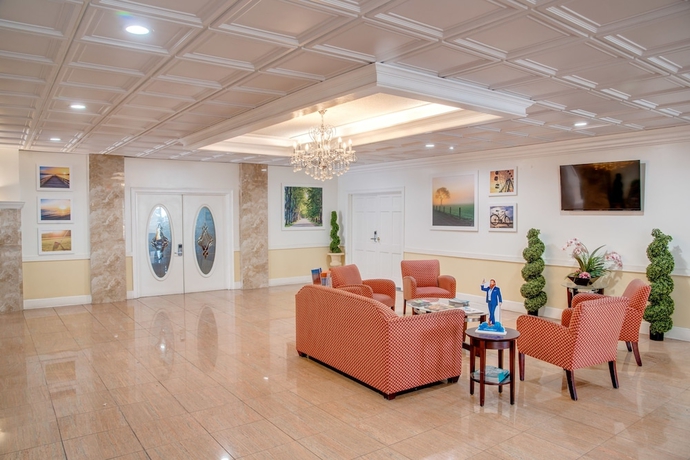 Imagen de los interiores del Hotel Days Inn By Wyndham St. Petersburg Tampa Bay Area. Foto 19