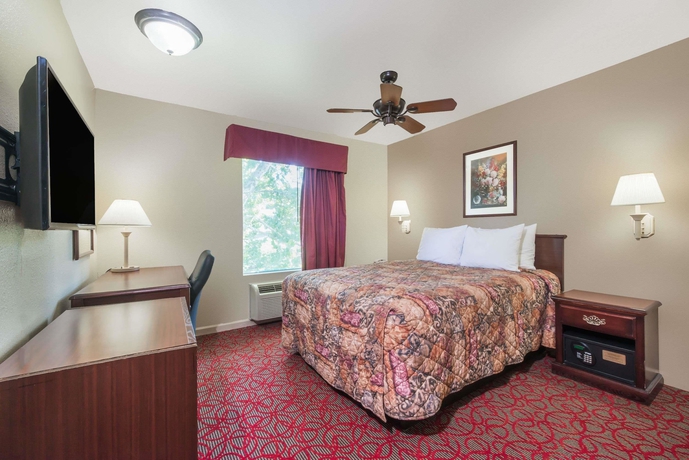 Imagen de la habitación del Hotel Days Inn By Wyndham St Peters/st Charles. Foto 7