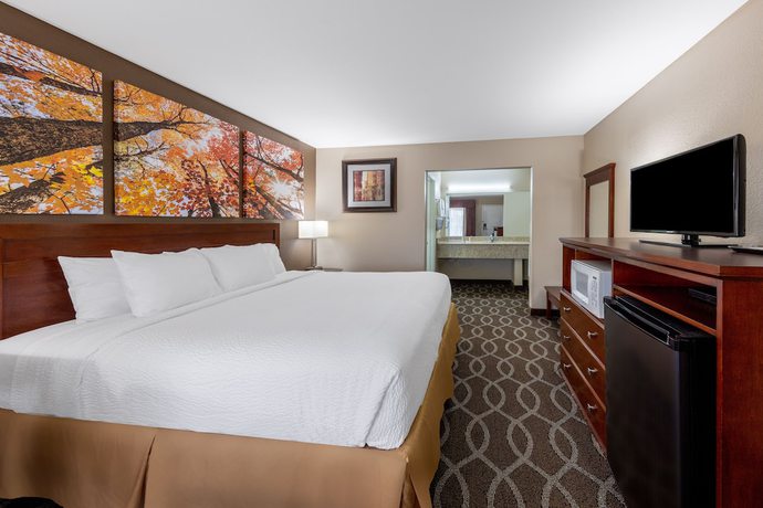 Imagen de la habitación del Hotel Days Inn By Wyndham St. Robert Waynesville/ft. Leonard Wood. Foto 4