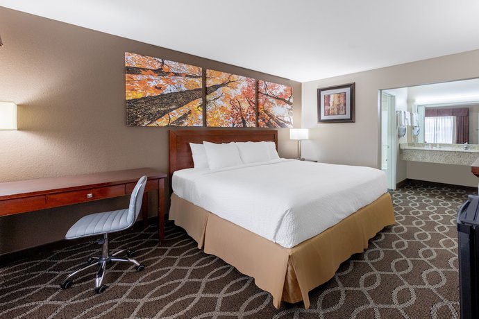 Imagen de la habitación del Hotel Days Inn By Wyndham St. Robert Waynesville/ft. Leonard Wood. Foto 5