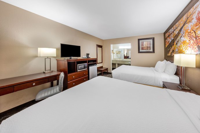 Imagen de la habitación del Hotel Days Inn By Wyndham St. Robert Waynesville/ft. Leonard Wood. Foto 7