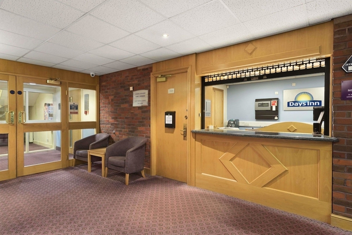 Imagen de los interiores del Hotel Days Inn By Wyndham Stafford. Foto 18