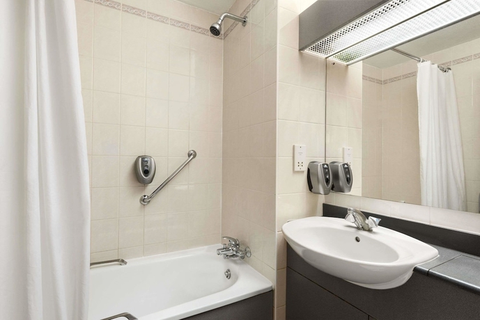Imagen de la habitación del Hotel Days Inn By Wyndham Stafford. Foto 17
