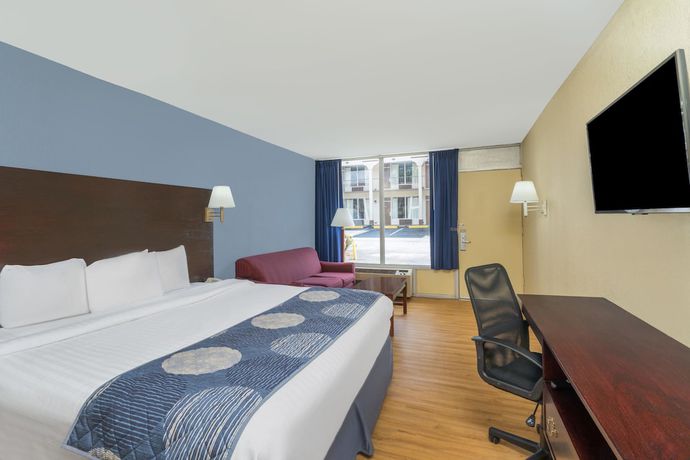 Imagen de la habitación del Hotel Days Inn By Wyndham Statesville. Foto 9