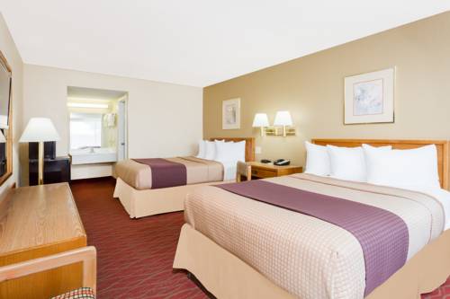Imagen de la habitación del Hotel Days Inn By Wyndham Staunton. Foto 9