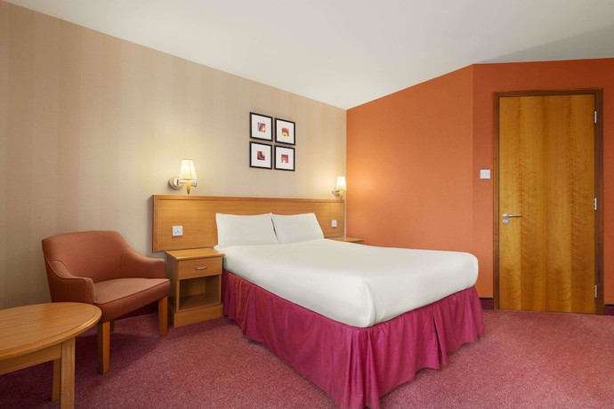 Imagen de la habitación del Hotel Days Inn By Wyndham Stevenage North. Foto 5