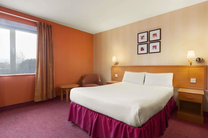 Imagen de la habitación del Hotel Days Inn By Wyndham Stevenage North. Foto 6