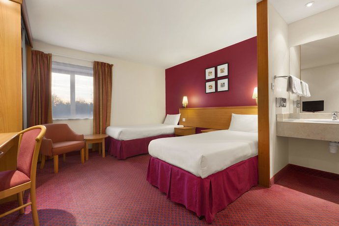 Imagen de la habitación del Hotel Days Inn By Wyndham Stevenage North. Foto 7