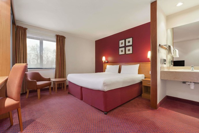 Imagen de la habitación del Hotel Days Inn By Wyndham Stevenage North. Foto 11