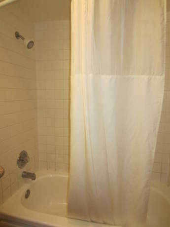 Imagen de la habitación del Hotel Days Inn By Wyndham Stockton. Foto 7