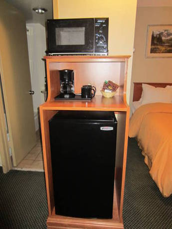 Imagen de la habitación del Hotel Days Inn By Wyndham Stockton. Foto 13