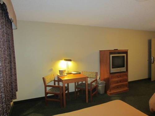 Imagen de la habitación del Hotel Days Inn By Wyndham Stockton. Foto 14