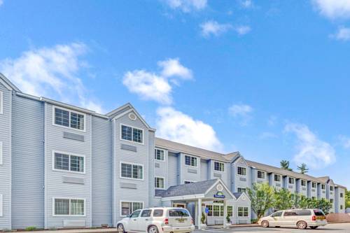 Imagen general del Hotel Days Inn By Wyndham Sturbridge. Foto 1