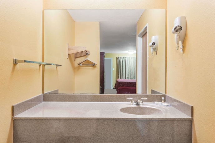 Imagen de la habitación del Hotel Days Inn By Wyndham Sulphur La. Foto 4