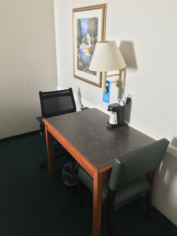 Imagen de la habitación del Hotel Days Inn By Wyndham Sulphur West. Foto 5