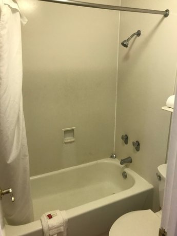 Imagen de la habitación del Hotel Days Inn By Wyndham Sulphur West. Foto 11