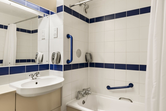 Imagen de la habitación del Hotel Days Inn By Wyndham Sutton Scotney North. Foto 14