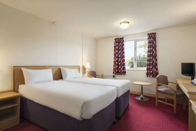 Imagen de la habitación del Hotel Days Inn By Wyndham Tewkesbury Strensham. Foto 7