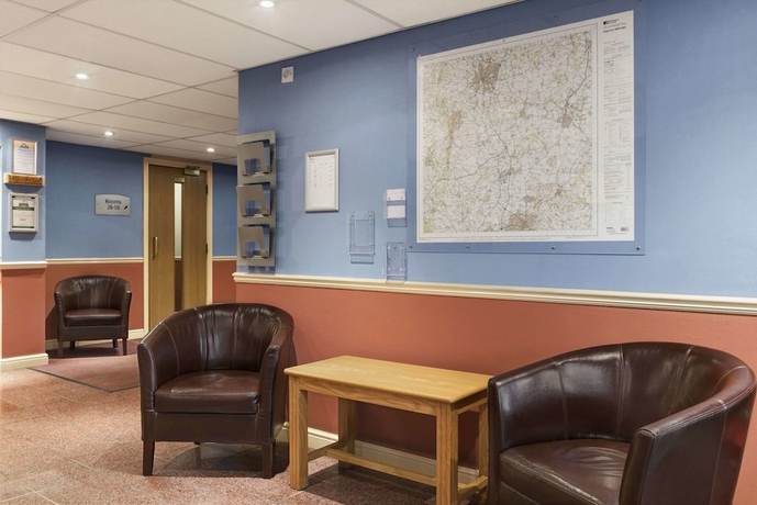Imagen de los interiores del Hotel Days Inn By Wyndham Tewkesbury Strensham. Foto 14