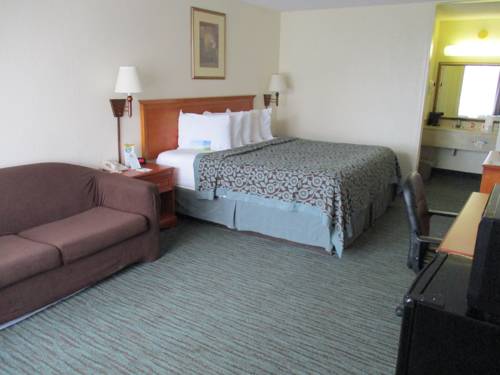 Imagen de la habitación del Hotel Days Inn By Wyndham Titusville Kennedy Space Center. Foto 4