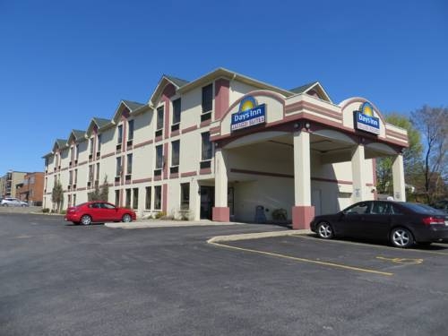 Imagen general del Hotel Days Inn By Wyndham Toronto East Lakeview. Foto 4