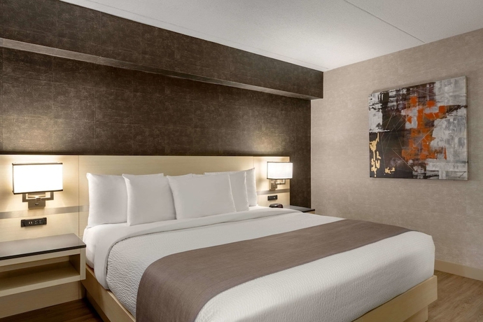Imagen de la habitación del Hotel Days Inn By Wyndham Toronto West Mississauga. Foto 10