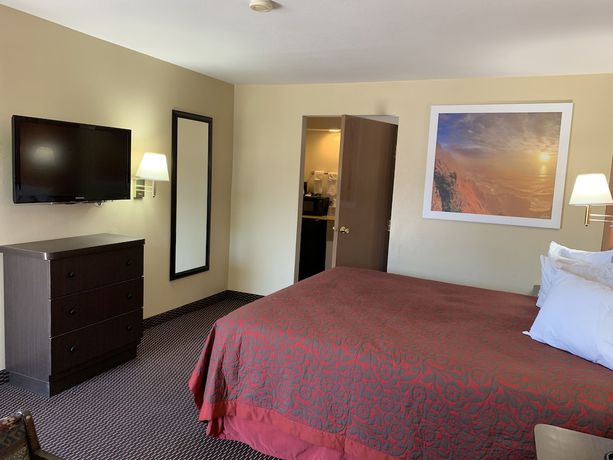 Imagen de la habitación del Hotel Days Inn By Wyndham Tucson Airport. Foto 11