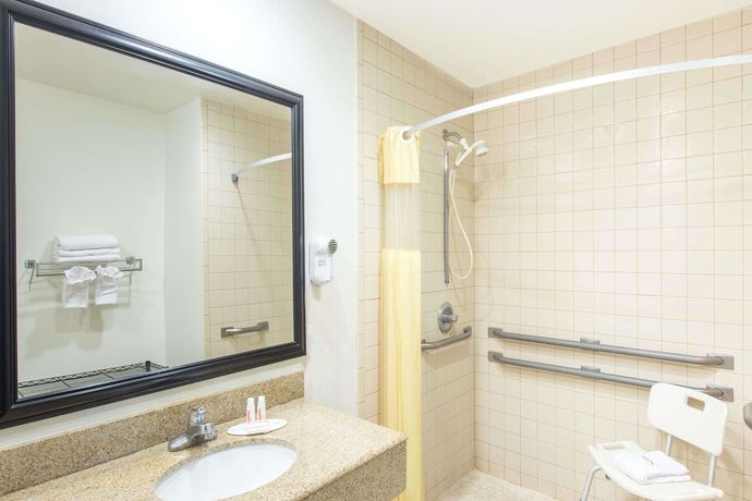 Imagen de la habitación del Hotel Days Inn By Wyndham Tucson Airport. Foto 13